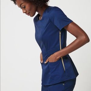 Jaanuu Scrub Set XS - Pintuck Top/Jogger Bottoms